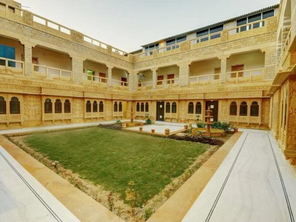 Hotel Neeraj Jaisalmer Esterno foto